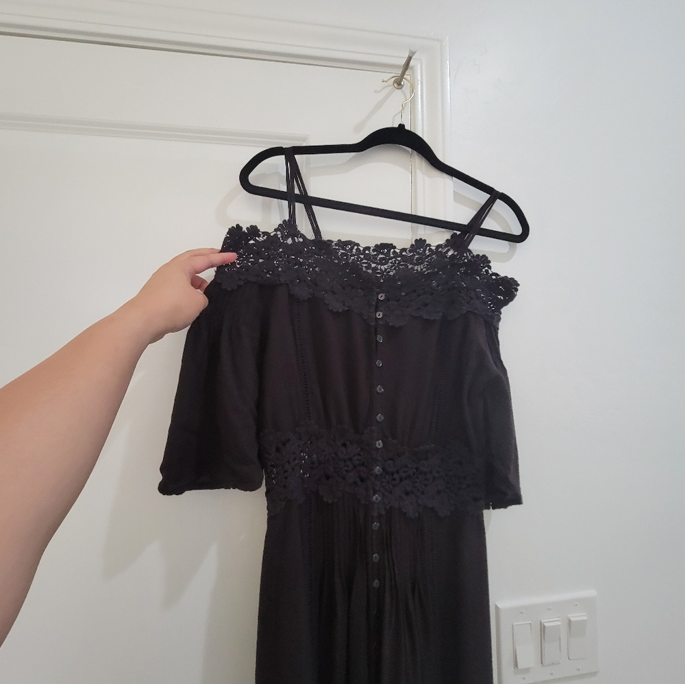 Dress - Picture 2 of 3